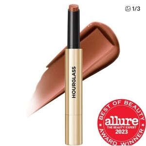 Hourglass Phantom Volumizing Glossy Balm